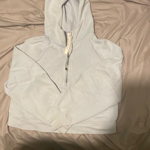 Size xs/s half zip scuba in light blue $70 - Picture 1 of 3